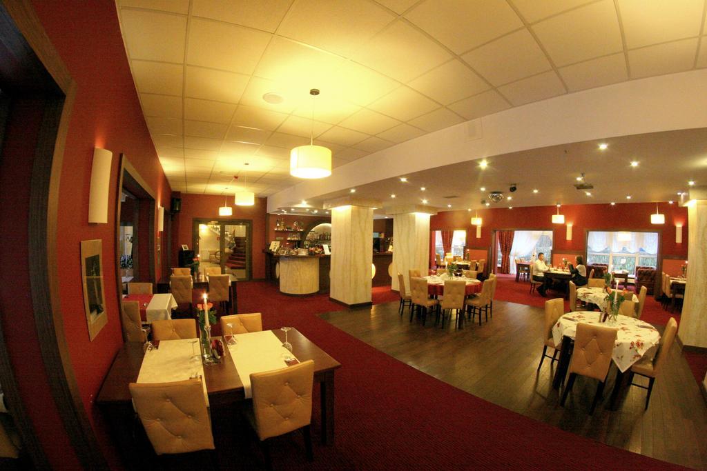 Hotel I Restauracja Złoty Las Dış mekan fotoğraf