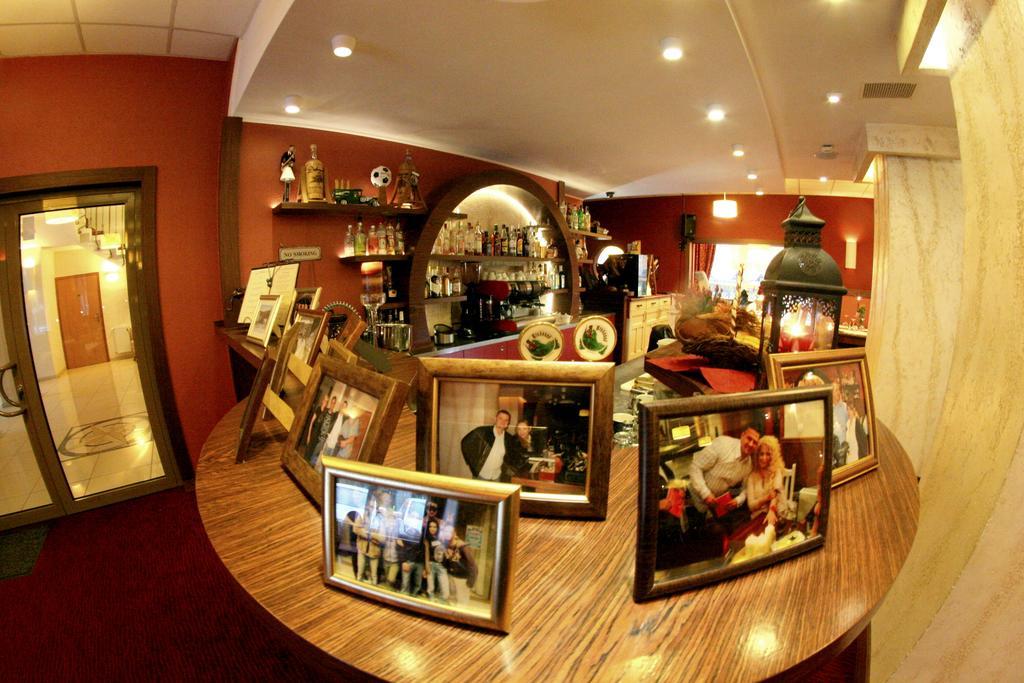 Hotel I Restauracja Złoty Las Dış mekan fotoğraf