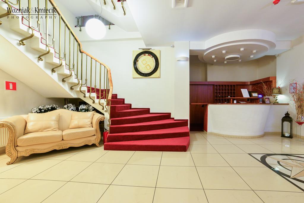 Hotel I Restauracja Złoty Las Dış mekan fotoğraf